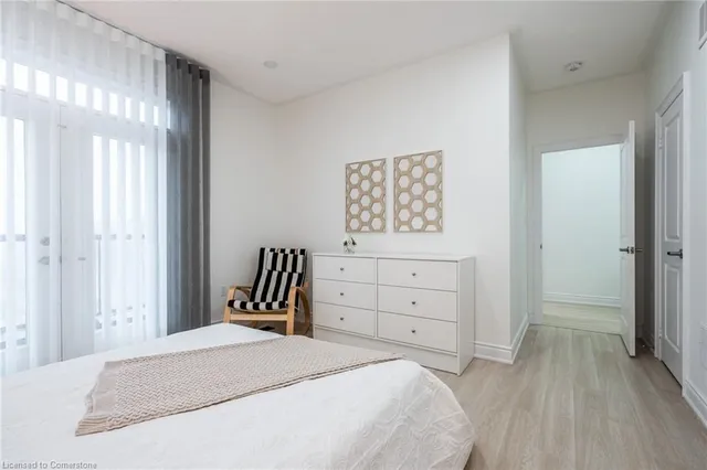 Additional image 34 of 158 Agro St