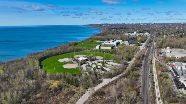 Additional image 32 of 224 Beechgrove Dr