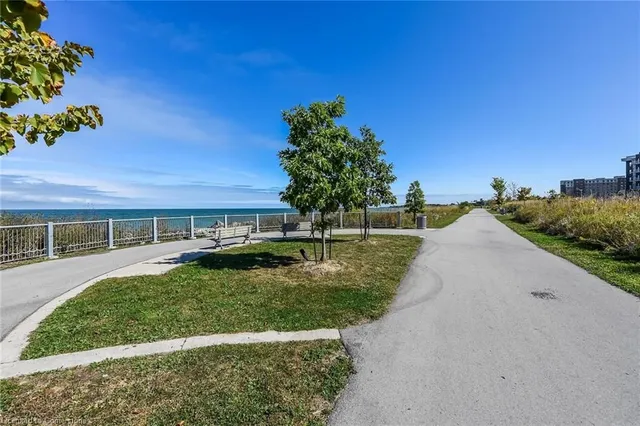 Additional image 35 of 125 Shoreview Pl Unit 114