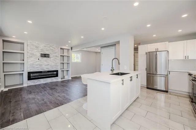 Additional image 8 of 5 Lewis St