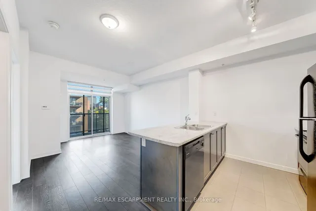 Additional image 13 of 85 Robinson St Unit 606