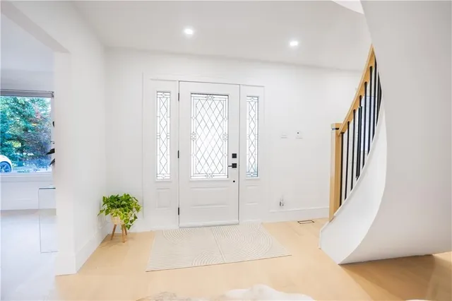 Additional image 6 of 2260 BRITANNIA Rd