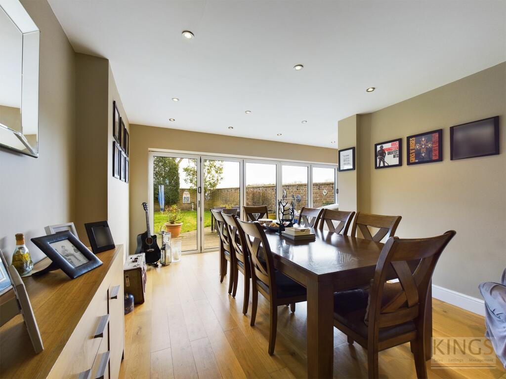 Additional image 7 of Roestock Lane, Colney Heath, AL4