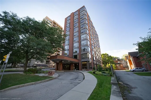 49 Robinson St Unit 801