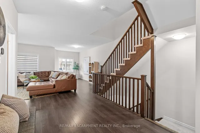 Additional image 9 of 7 Savage Dr