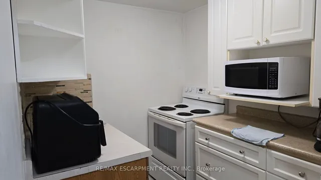 Additional image 17 of 208 West 19th St