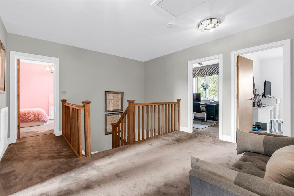 Additional image 19 of Frythe Avenue, Welwyn