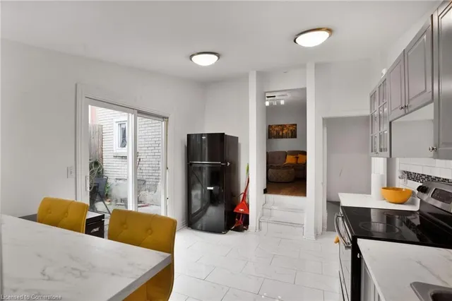 Additional image 14 of 145 Cathcart St