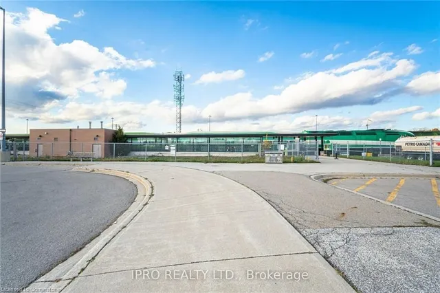 Additional image 39 of 1095 Cooke Blvd Unit 31