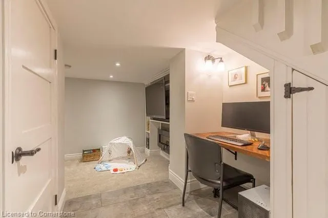 Additional image 36 of 26 Morden St