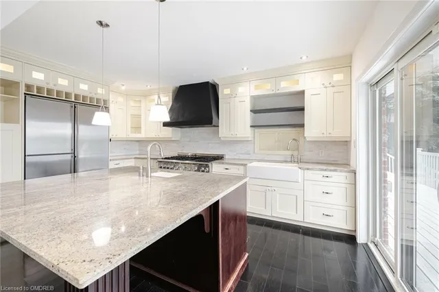 Additional image 10 of 258 Northshore Blvd