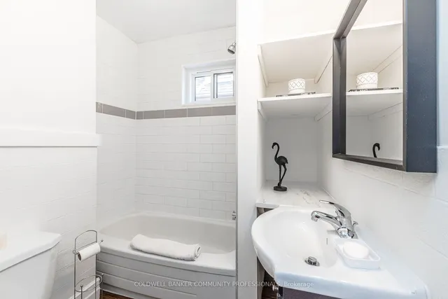 Additional image 36 of 73 Balmoral Ave