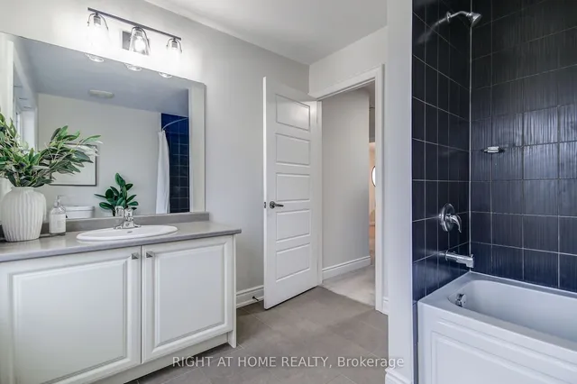 Additional image 21 of 90 Pagebrook Cres