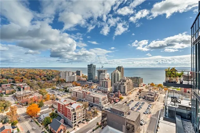 Additional image 10 of 2007 James St Unit 2201