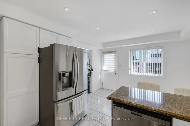 Additional image 17 of 2911 Addison St