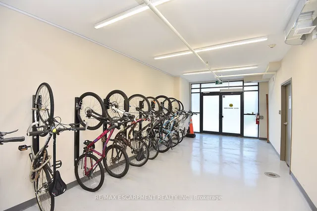 Additional image 26 of 101 Shoreview Pl Unit 214