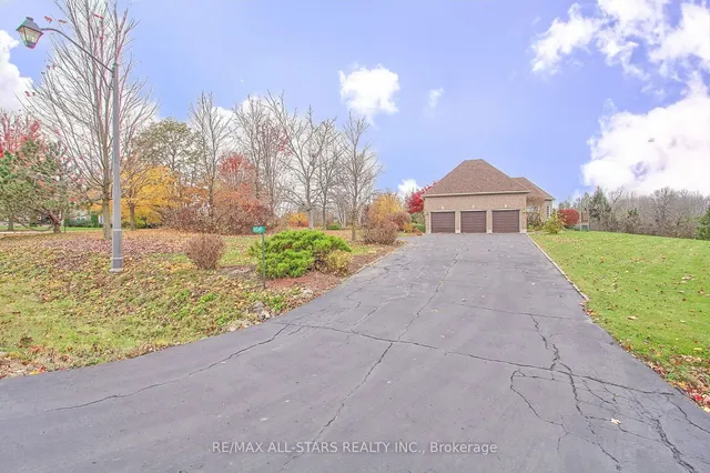 Additional image 4 of 11045 Inglis Dr