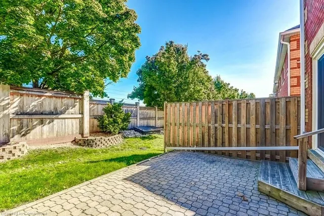 Additional image 36 of 1415 Hazelton Blvd Unit 21