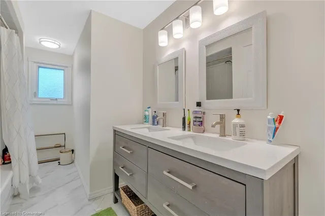 Additional image 27 of 196 Amberly Blvd