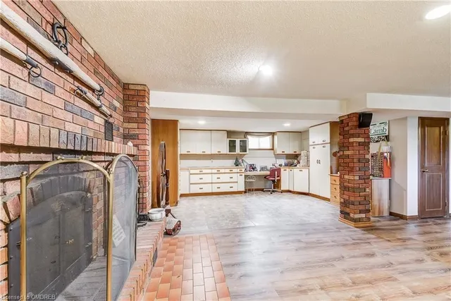 Additional image 15 of 1602 Highway 6