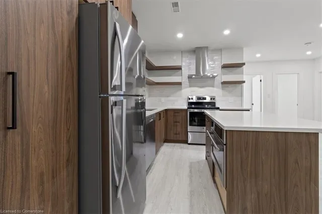 Additional image 35 of 253 Federal St