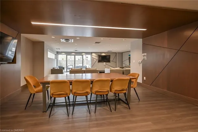 Additional image 33 of 16 Markle Cres Unit 303