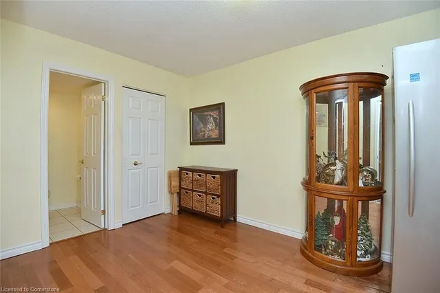 Additional image 23 of 851 Queenston Rd Unit 408