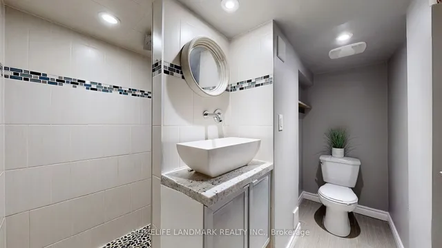 Additional image 32 of 18 Erindale Ave