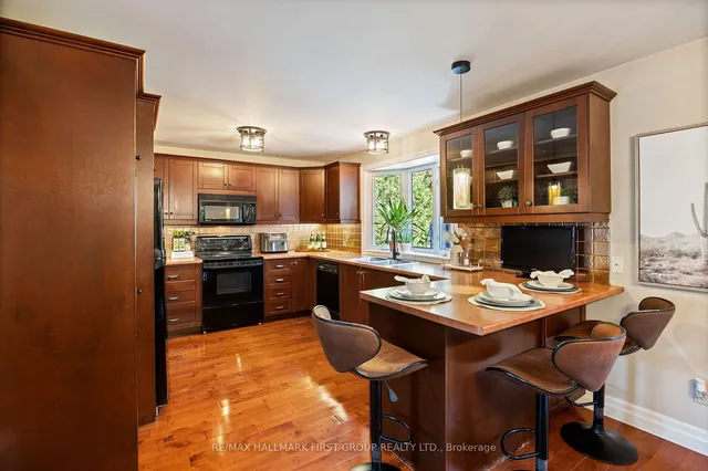 Additional image 12 of 12 Portal Crt