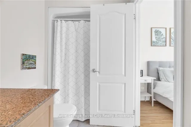 Additional image 20 of 135 JAMES St Unit 614