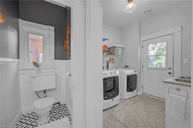 Additional image 31 of 114 Aberdeen Ave