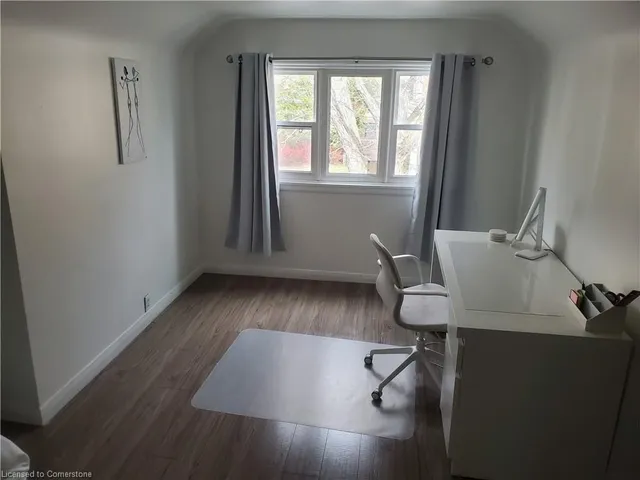 Additional image 6 of 43 Sterling St