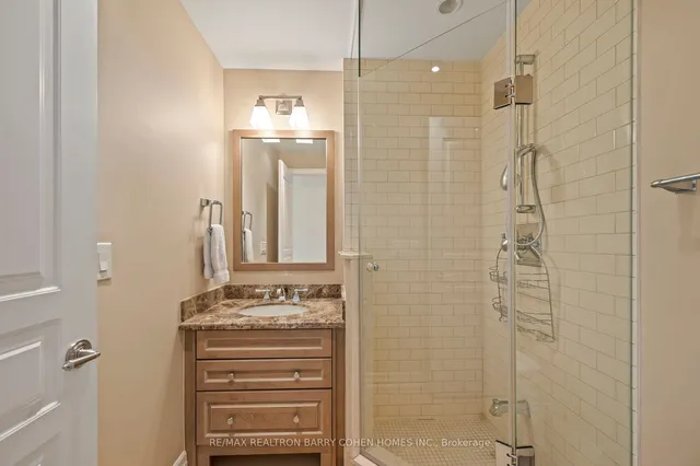 Additional image 35 of 21 Burkebrook Pl Unit 407