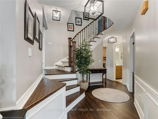 Additional image 17 of 2079 Hunters Wood Dr