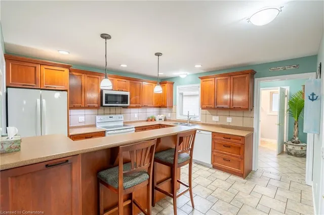 Additional image 10 of 39 Spitfire Dr