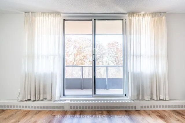 Additional image 10 of 1966 MAIN St Unit 804