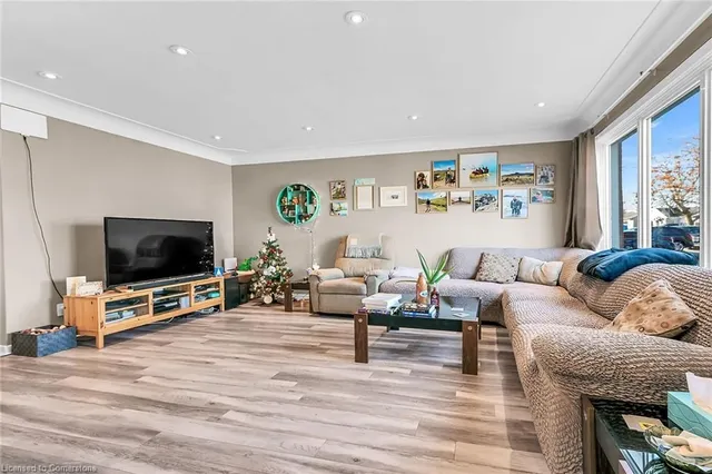 Additional image 10 of 465 East 36th St