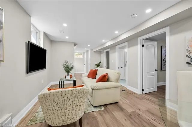 Additional image 39 of 4 James Ave