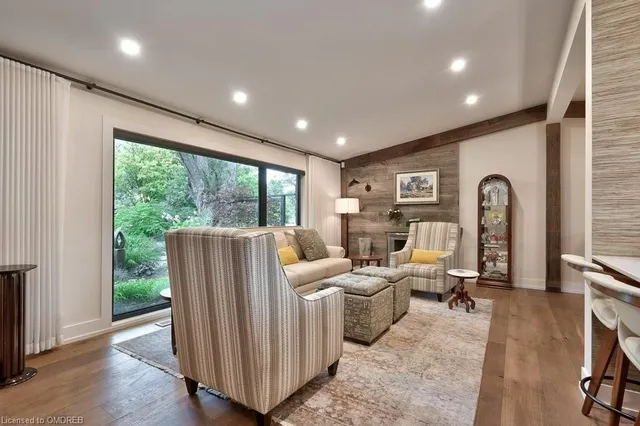 Additional image 12 of 124 Lynn Crt