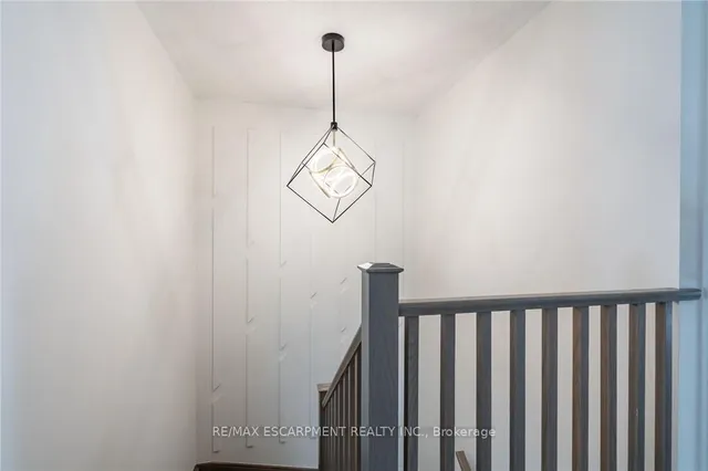 Additional image 24 of 128 FAIREY Cres