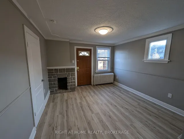 Additional image 23 of 113 Wellington St