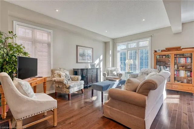 Additional image 17 of 42 Oakhaven Pl