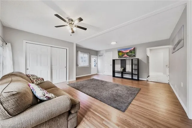 Additional image 30 of 245 Stadacona Ave