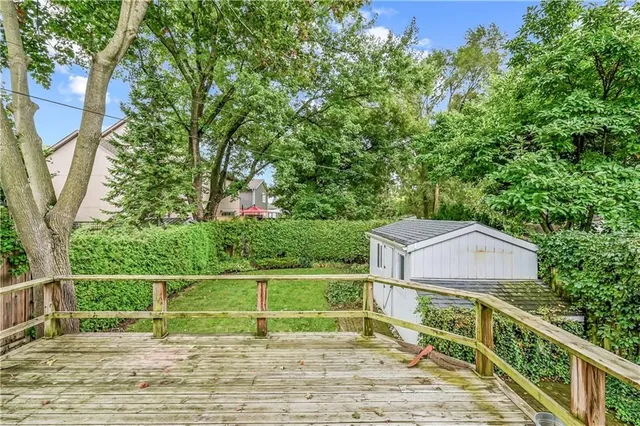 Additional image 5 of 2114 CAROLINE St