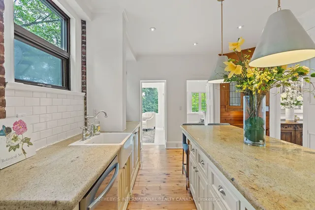 Additional image 12 of 379 Walmer Rd