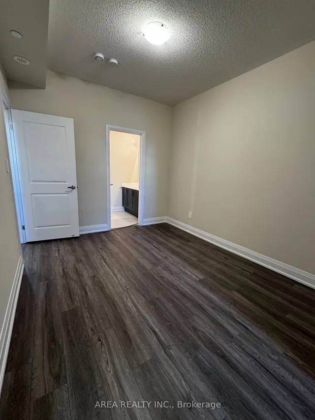 Additional image 11 of 8175 Britannia Rd Unit 128