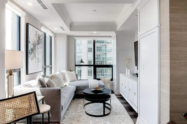 Additional image 20 of 2060 Lakeshore Rd Unit 1201