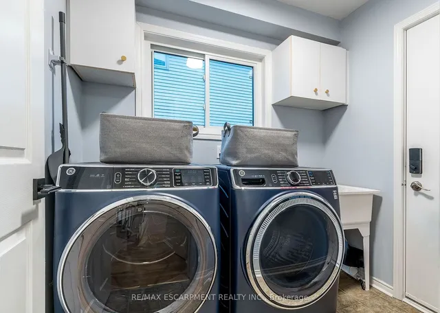 Additional image 16 of 379 Devonshire Terr