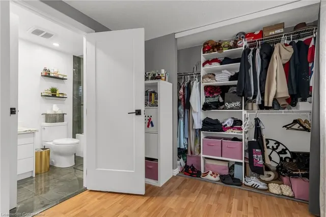 Additional image 16 of 65 Memorial Ave