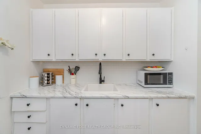 Additional image 16 of 57 Mericourt Rd Unit 103